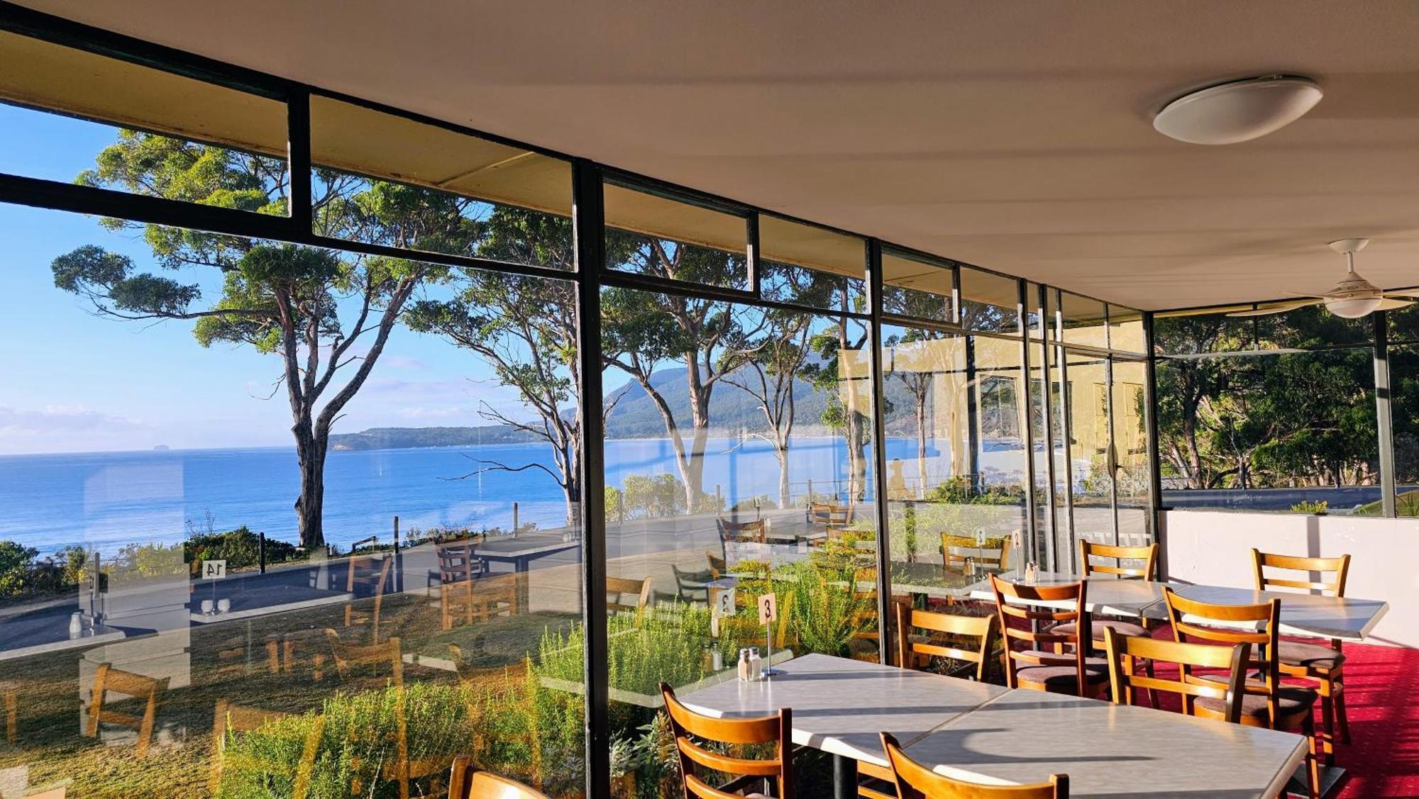 Lufra Beachside Hotel Eaglehawk Neck Exteriör bild