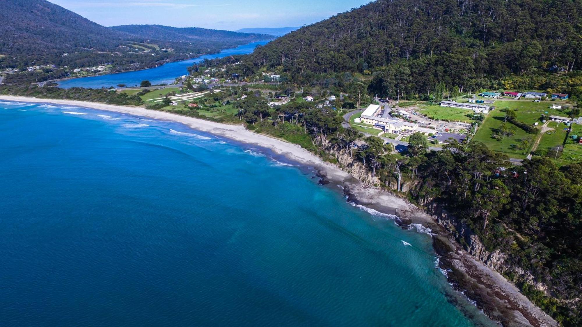 Lufra Beachside Hotel Eaglehawk Neck Exteriör bild