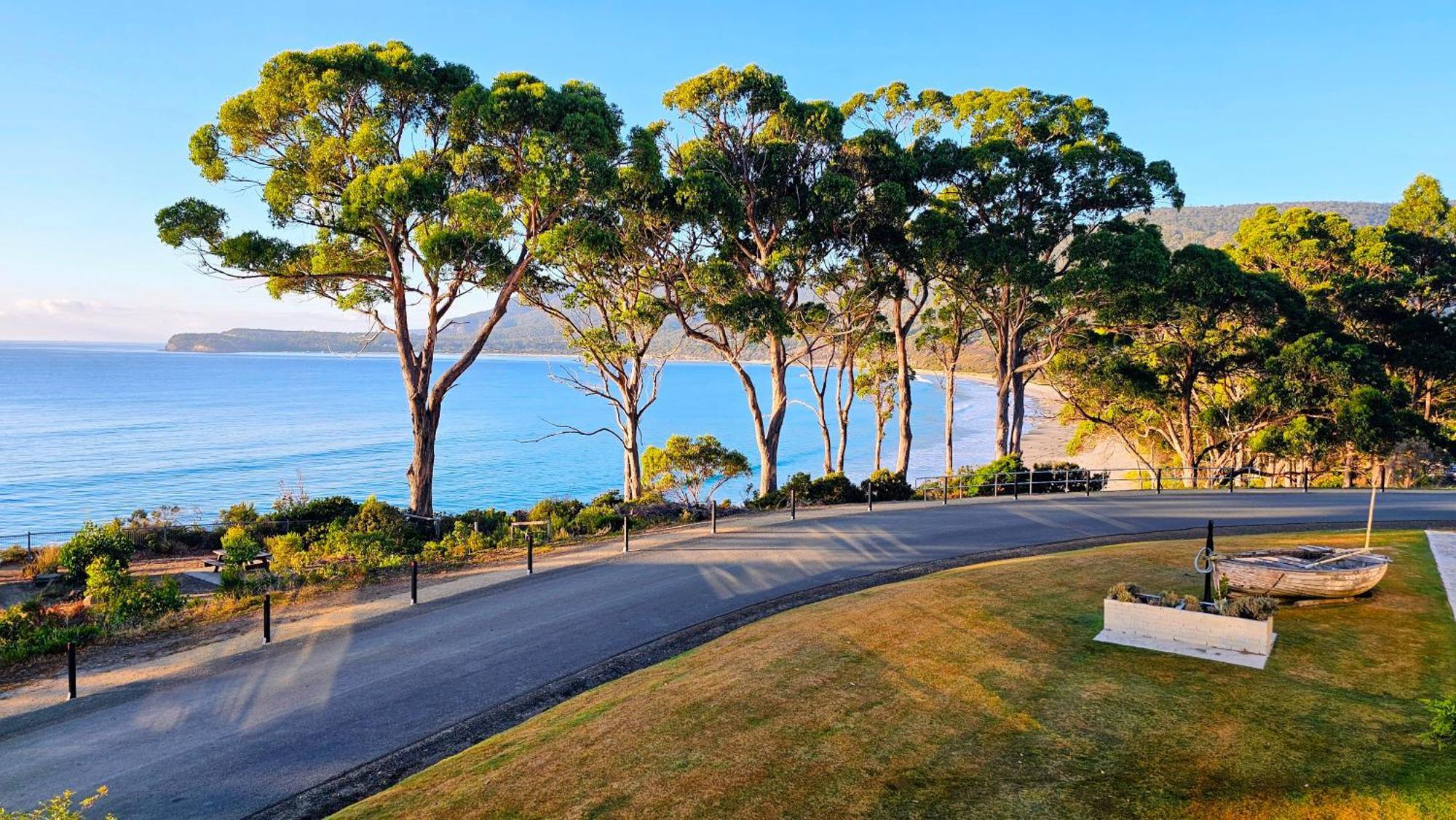 Lufra Beachside Hotel Eaglehawk Neck Exteriör bild